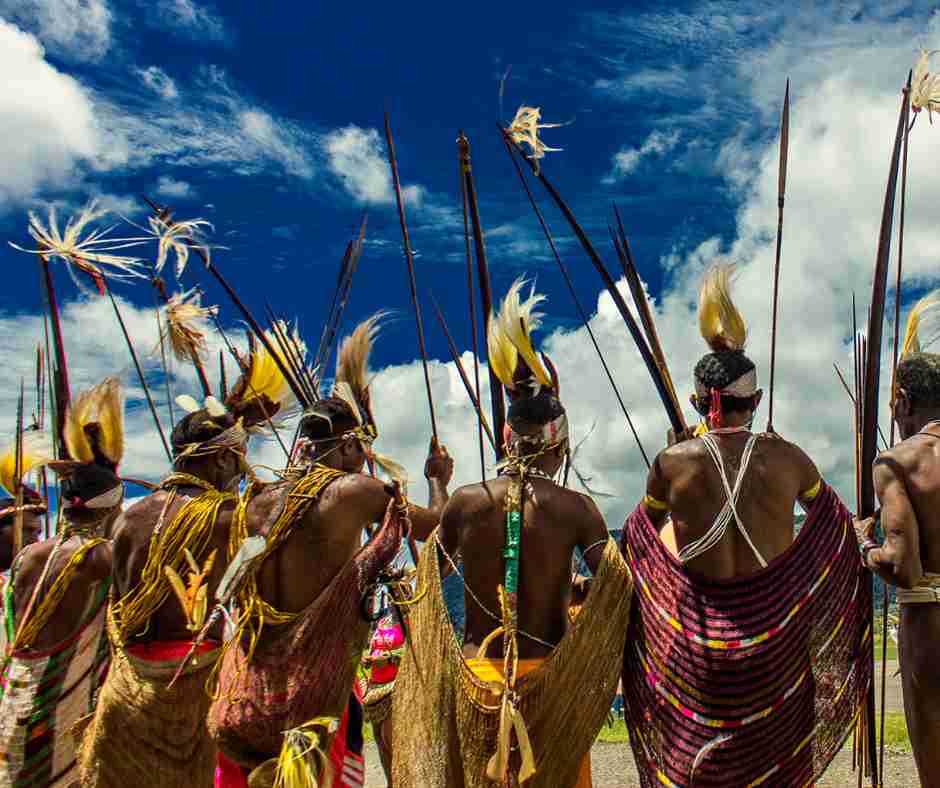Ilustrasi suku di papua